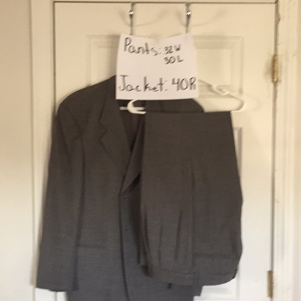 Men’s suit